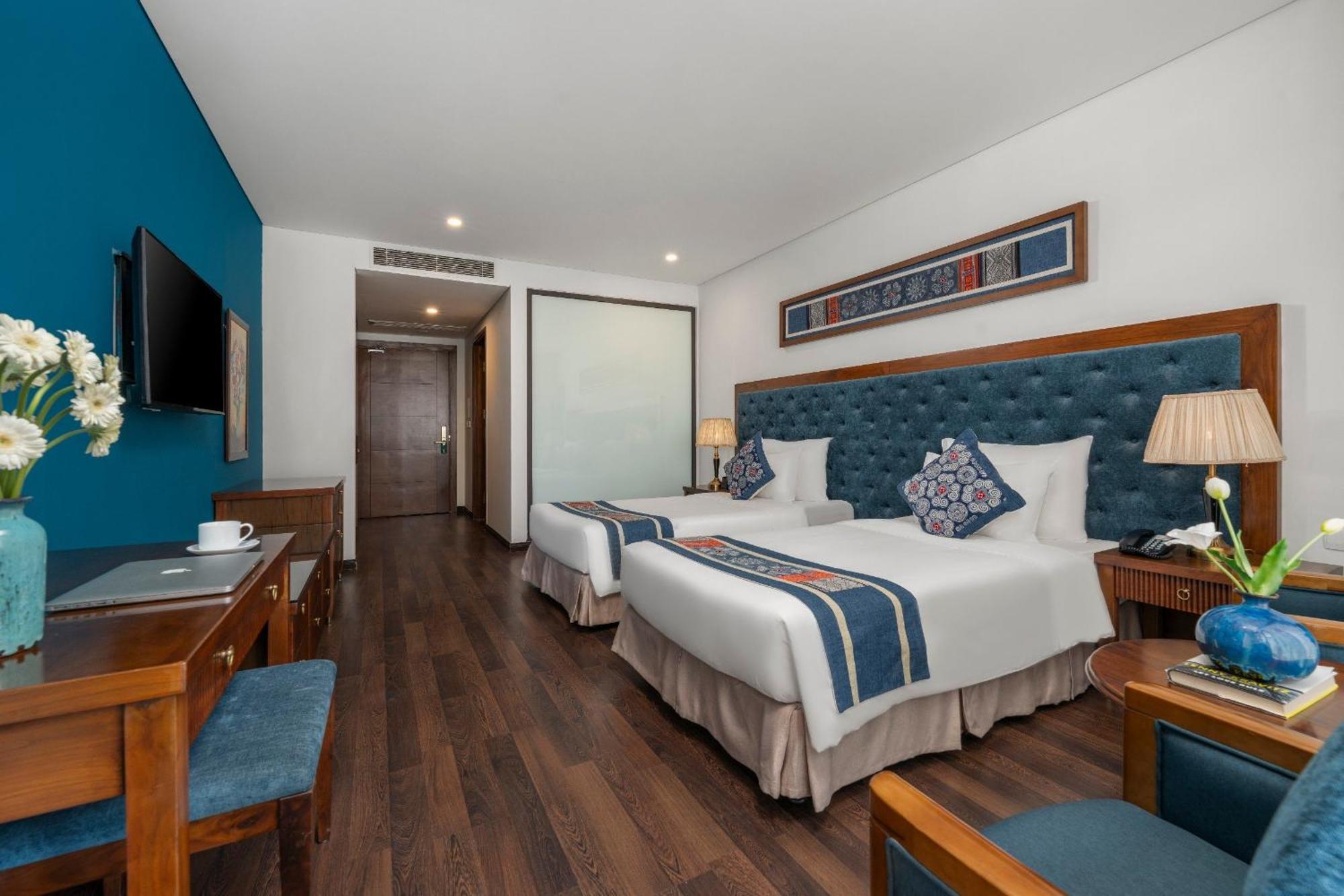 Khách sạn Balcona 4*