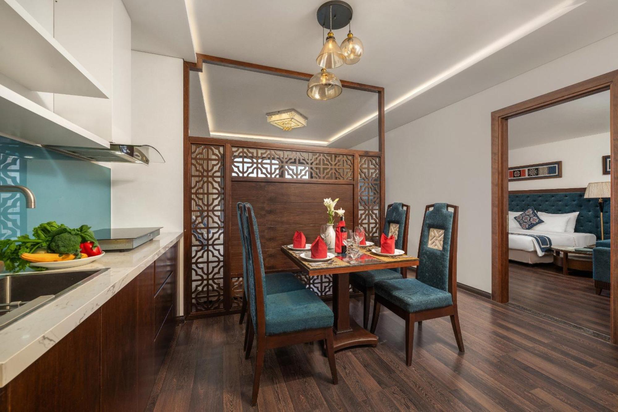 Khách sạn Balcona