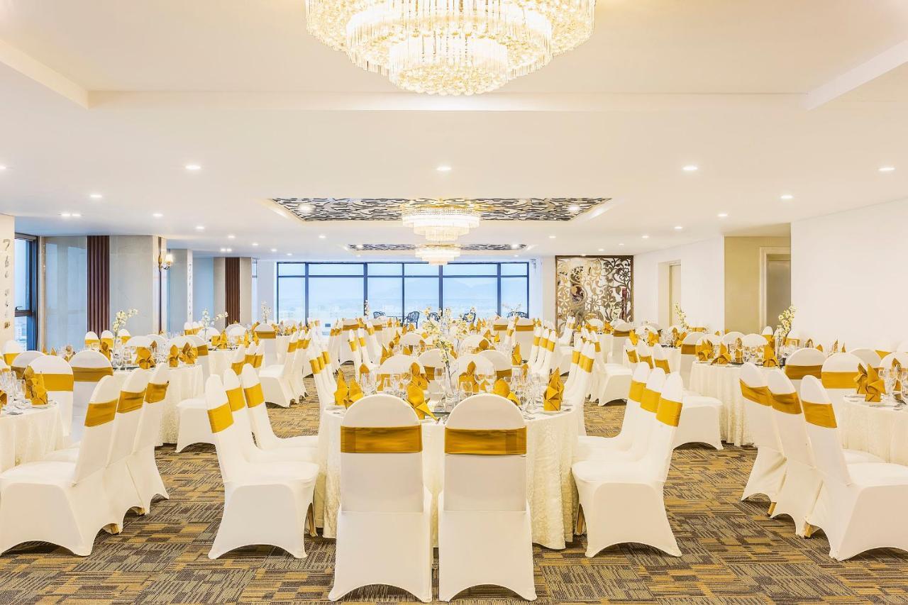 Balcona Hotel Da Nang